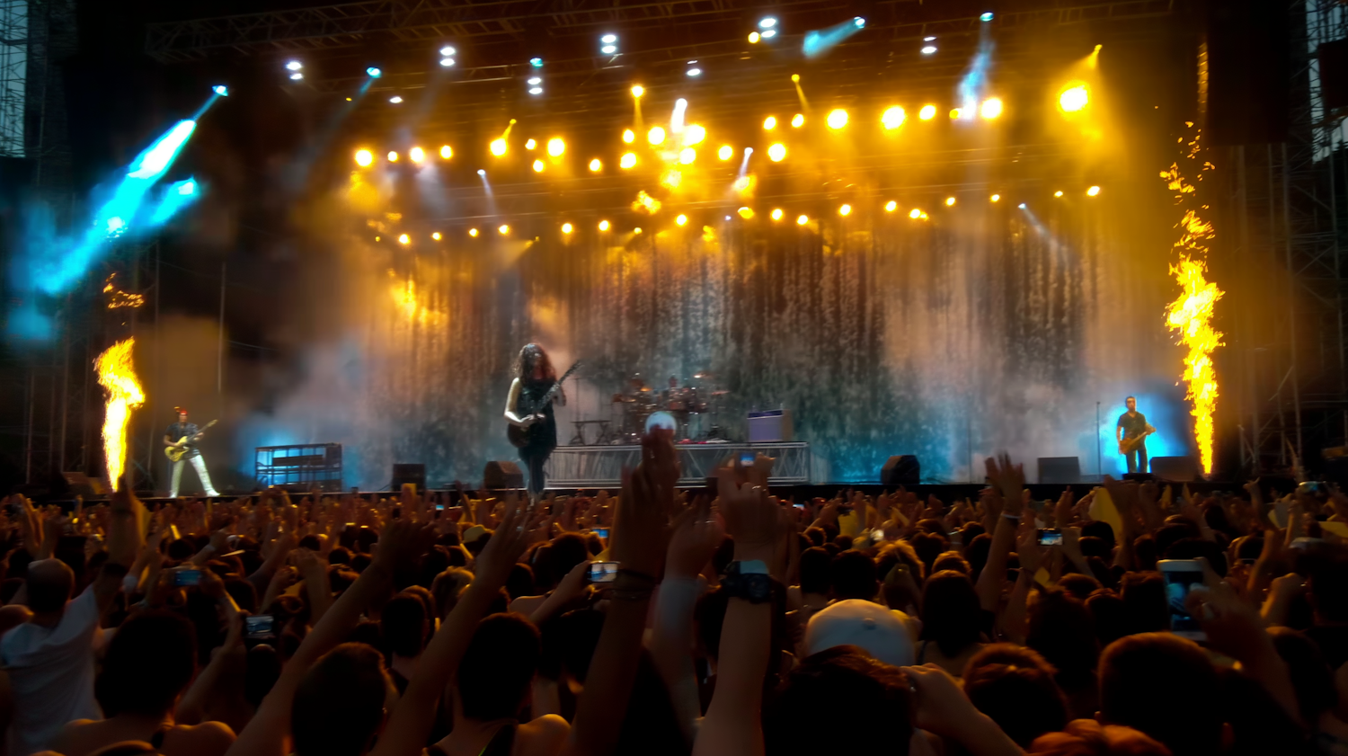 The intense demand for major concert tickets, often leading to website crashes and rapid sellouts, perfectly mirrors the high-stakes environment of high-ticket sales.